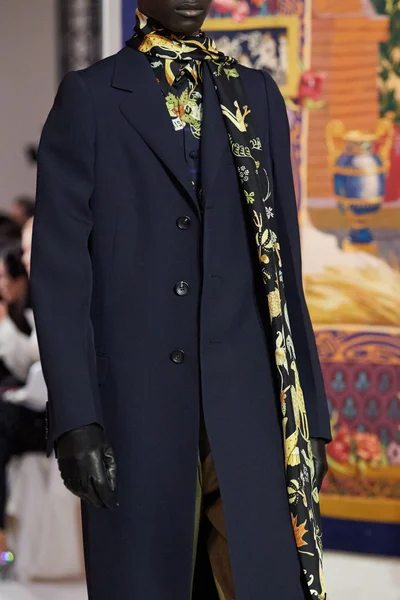 Look 67